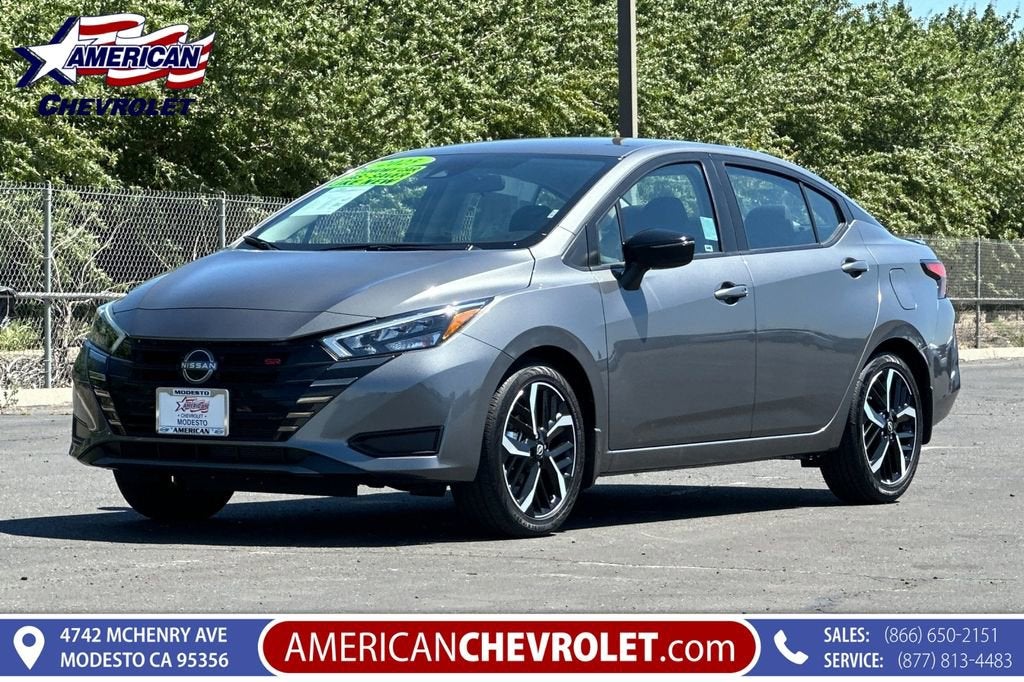 2025 Nissan Versa SR