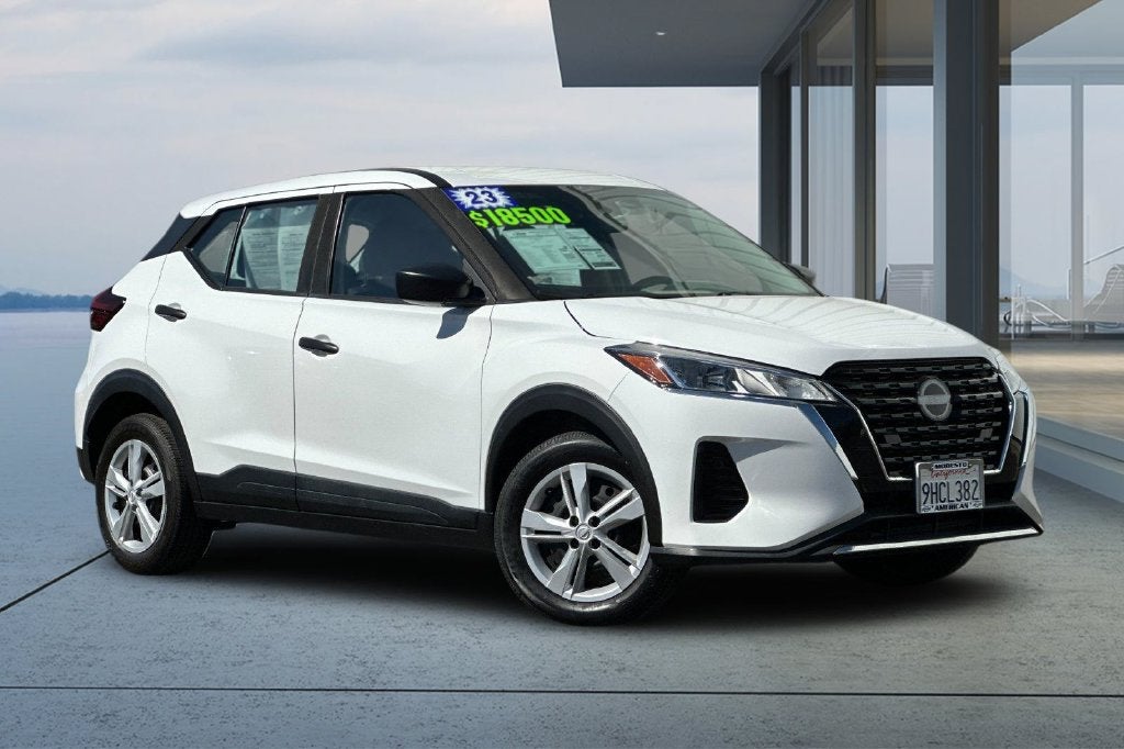 2023 Nissan Kicks S