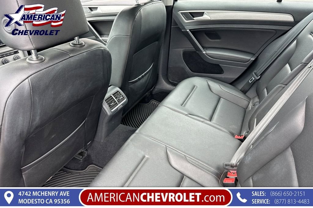 2017 Volkswagen Golf SportWagen S