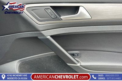 2017 Volkswagen Golf SportWagen S