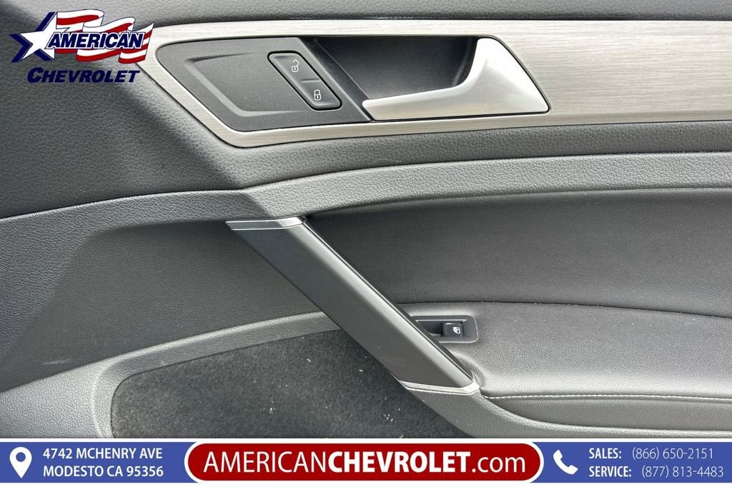 2017 Volkswagen Golf SportWagen S