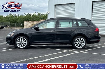 2017 Volkswagen Golf SportWagen S