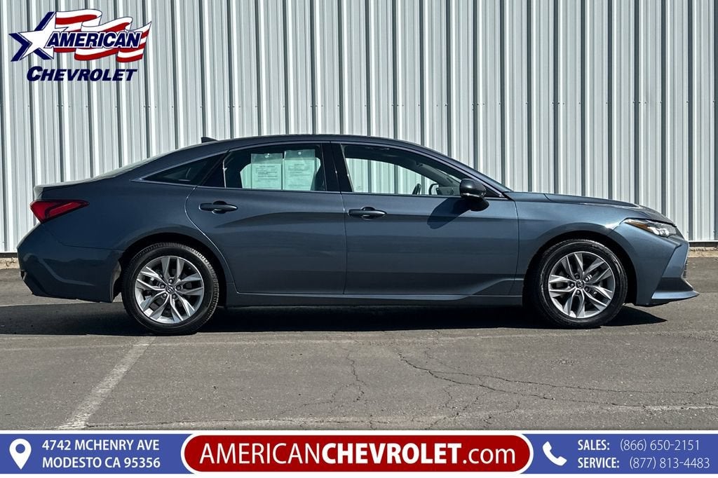 2019 Toyota Avalon XLE