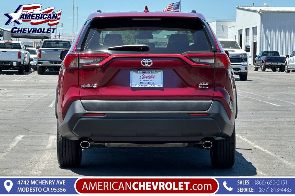 2025 Toyota RAV4 Hybrid XLE