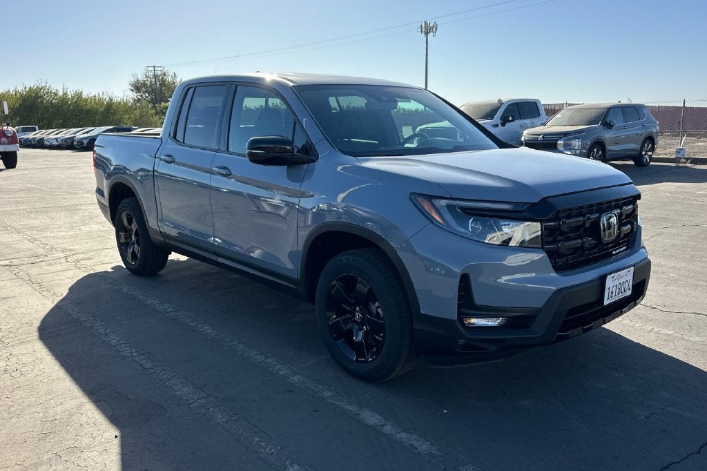 2025 Honda Ridgeline Black Edition