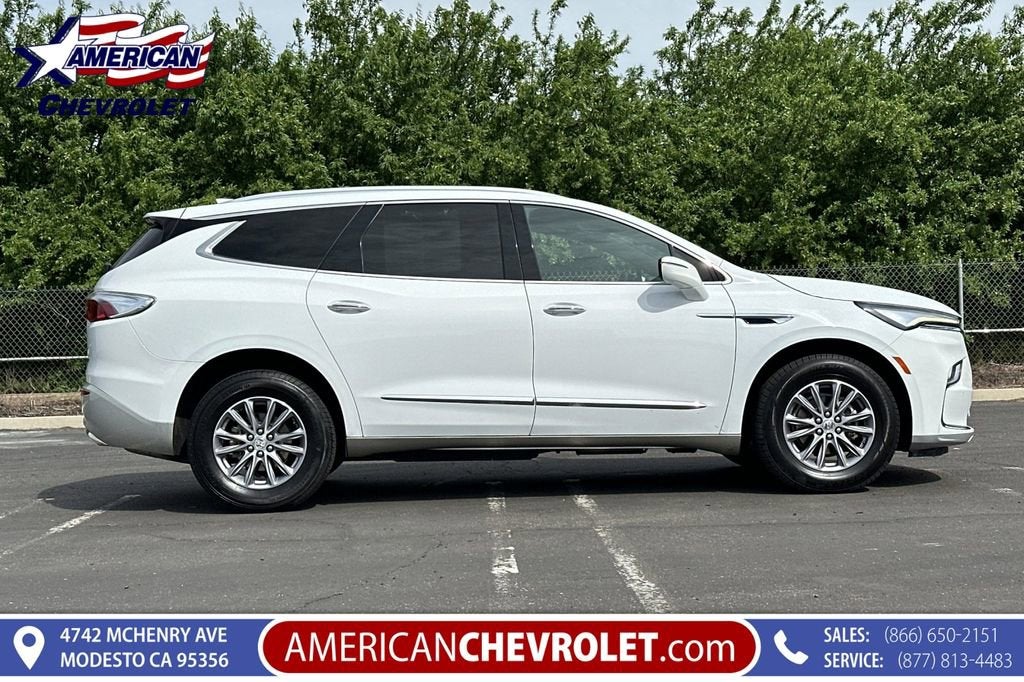 2023 Buick Enclave Essence