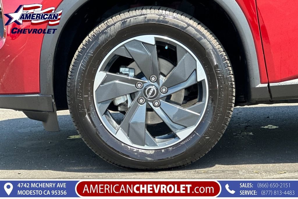 2025 Nissan Rogue SV