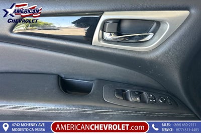 2019 Nissan Pathfinder SV