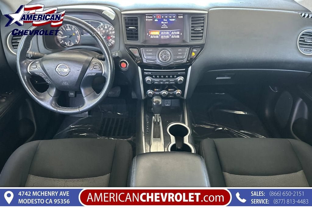 2019 Nissan Pathfinder SV