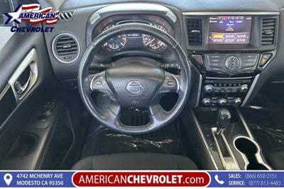 2019 Nissan Pathfinder SV