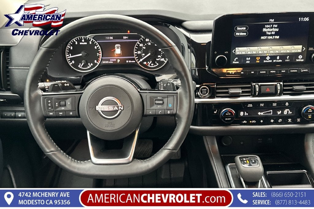 2024 Nissan Pathfinder SL