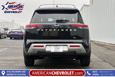 2024 Nissan Pathfinder SL