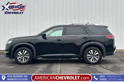 2024 Nissan Pathfinder SL