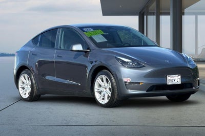 2023 Tesla Model Y Long Range