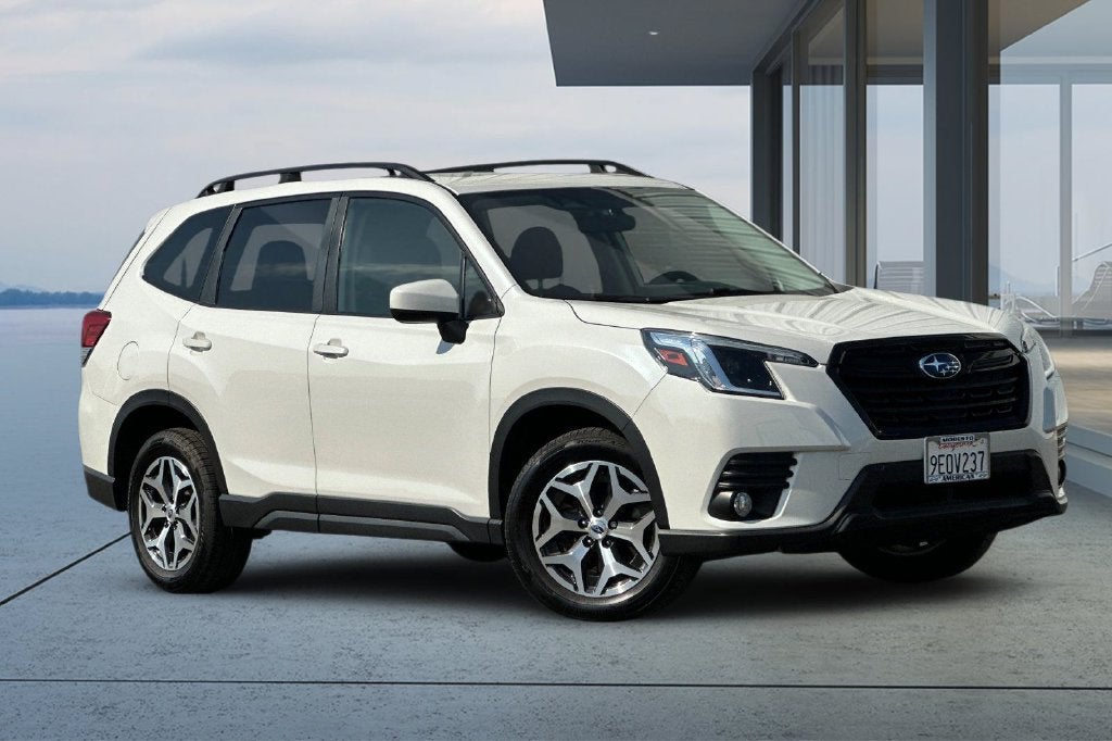 2023 Subaru Forester Premium