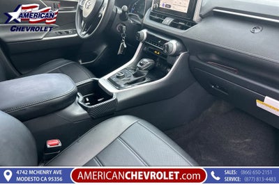 2025 Toyota RAV4 Hybrid LE