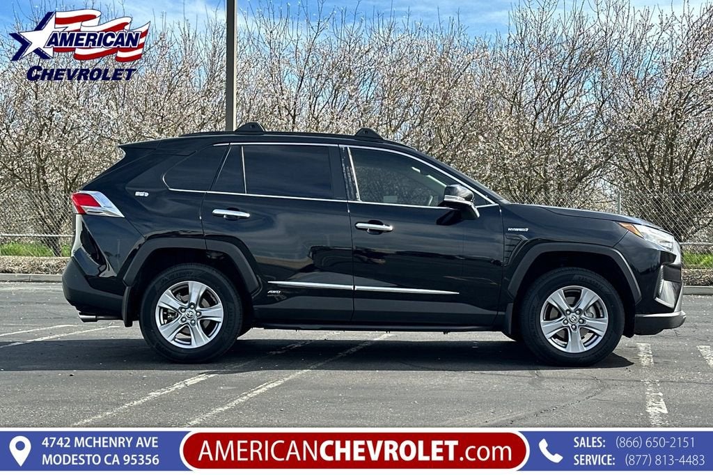 2025 Toyota RAV4 Hybrid LE