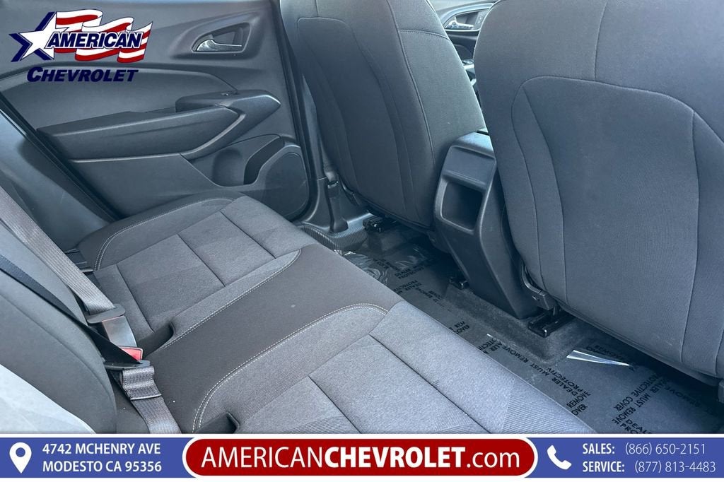 2025 Chevrolet Trax LS