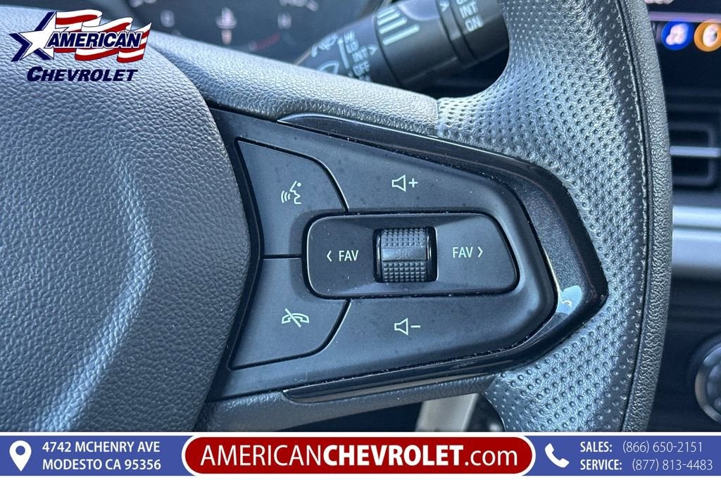 2025 Chevrolet Trax LS