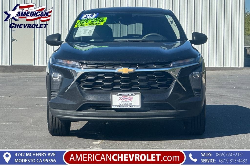 2025 Chevrolet Trax LS