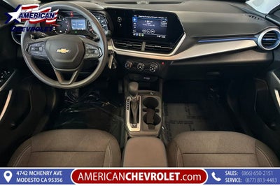 2025 Chevrolet Trax LS