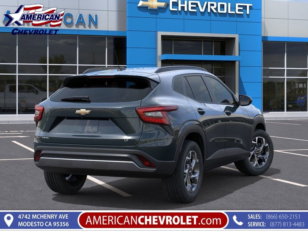 2025 Chevrolet Trax LT