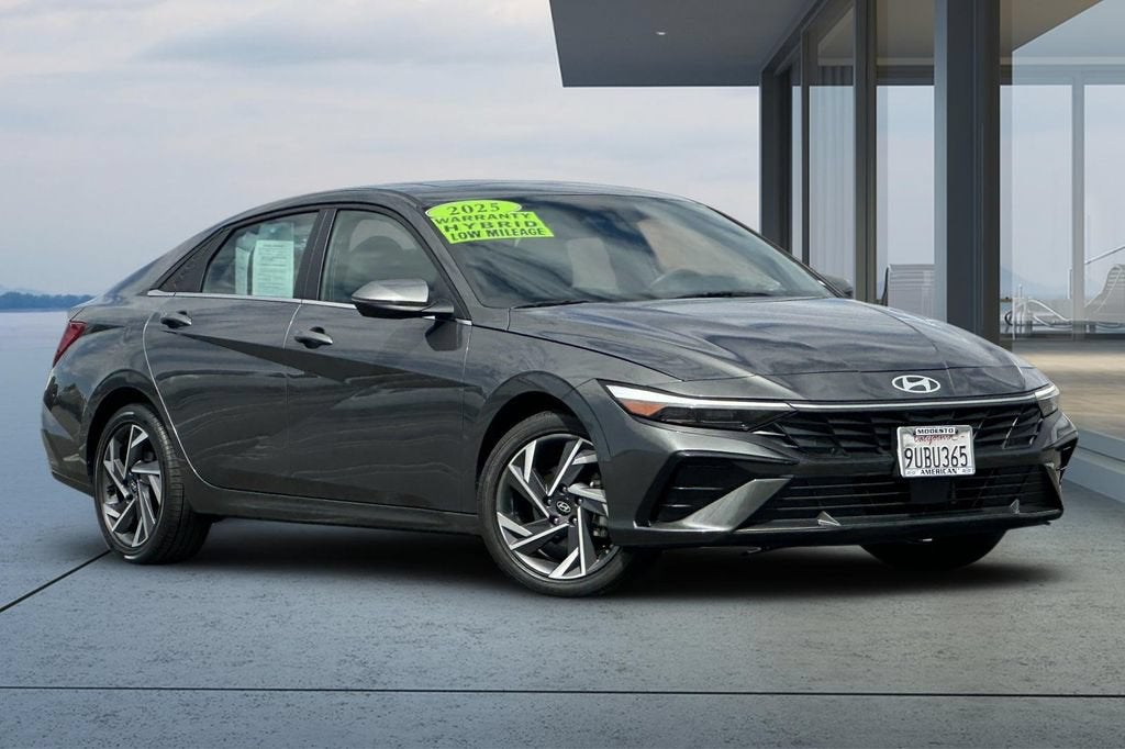 2025 Hyundai Elantra Hybrid Limited