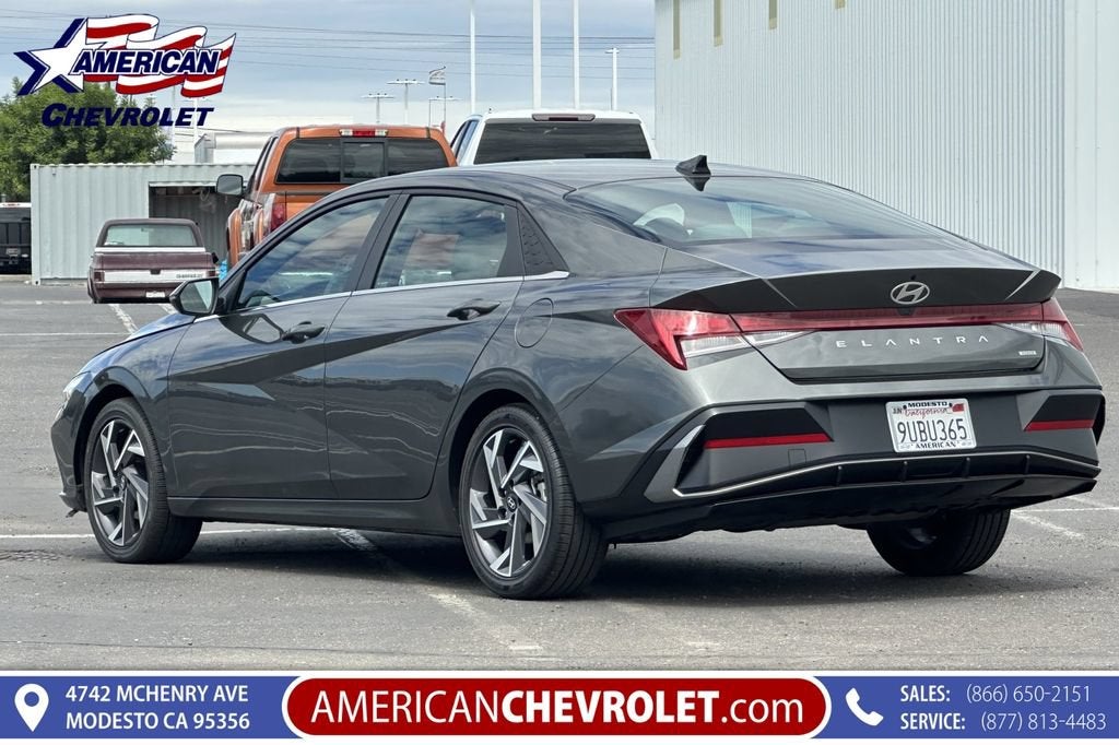 2025 Hyundai Elantra Hybrid Limited