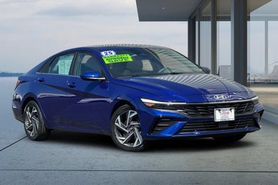 2025 Hyundai Elantra SEL Convenience