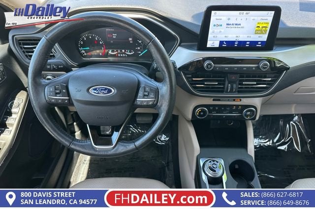 2020 Ford Escape SEL