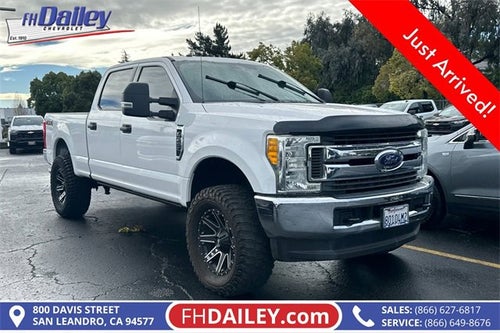 2017 Ford Super Duty F-250 SRW Lariat