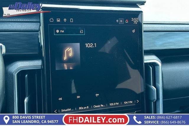 2024 GMC Acadia Elevation