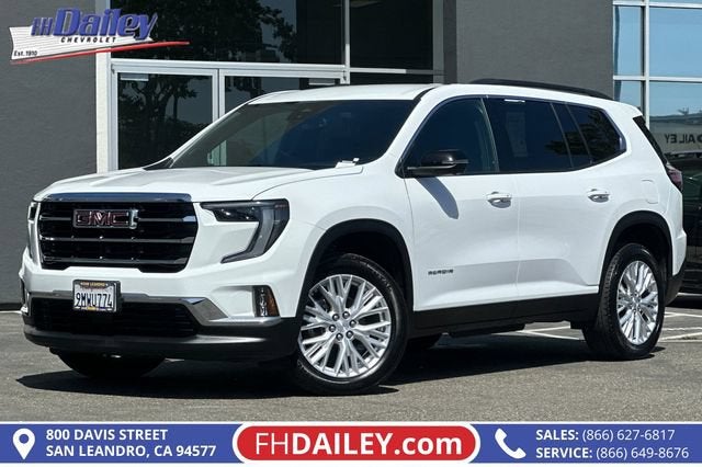 2024 GMC Acadia Elevation