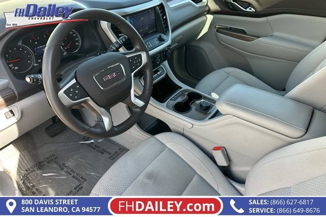 2022 GMC Acadia SLE