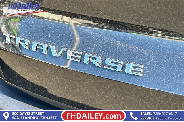 2025 Chevrolet Traverse LT