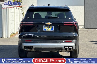 2025 Chevrolet Traverse LT