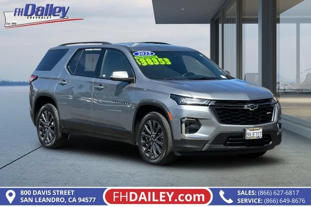 2023 Chevrolet Traverse RS