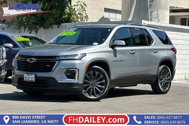 2023 Chevrolet Traverse RS