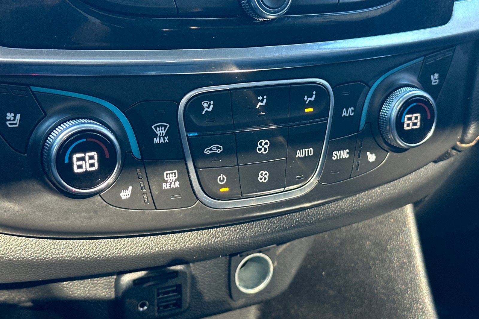 2020 Chevrolet Traverse Premier