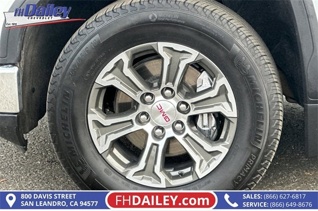 2025 GMC Sierra 1500 SLT