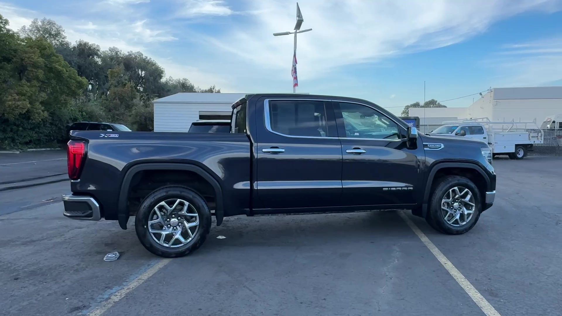 2023 GMC Sierra 1500 SLT