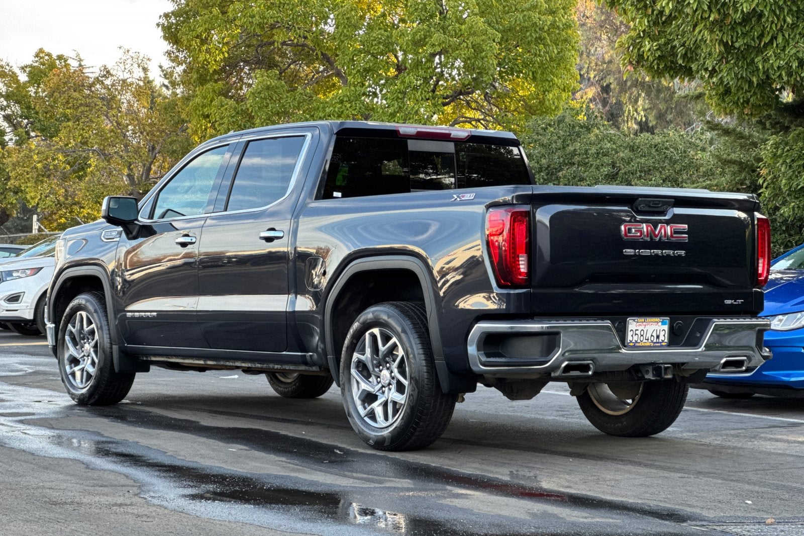 2023 GMC Sierra 1500 SLT