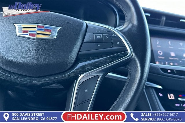 2022 Cadillac XT5 Premium Luxury