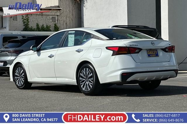 2023 Nissan Altima 2.5 SV