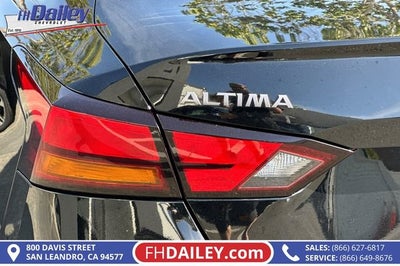 2025 Nissan Altima SV