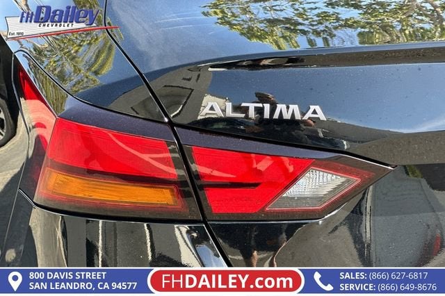 2025 Nissan Altima SV