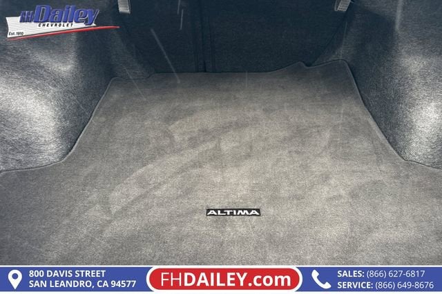 2025 Nissan Altima SV