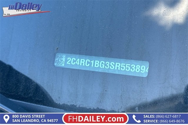 2025 Chrysler Pacifica Select