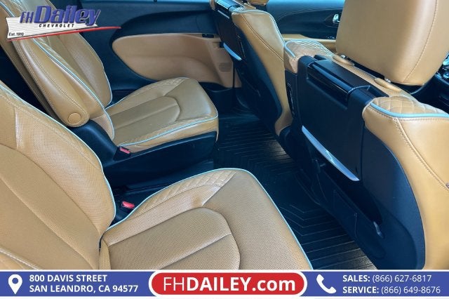 2022 Chrysler Pacifica Hybrid Pinnacle