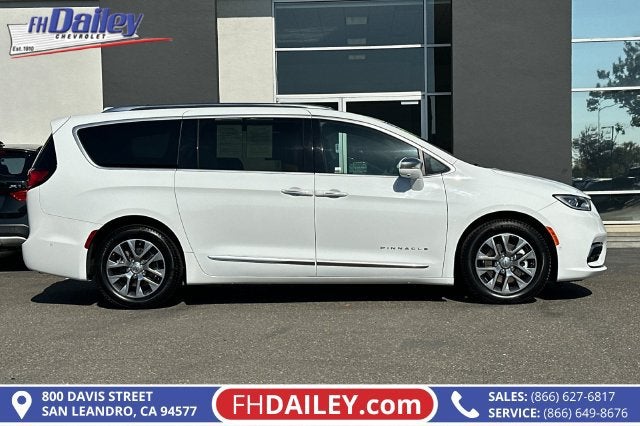 2022 Chrysler Pacifica Hybrid Pinnacle